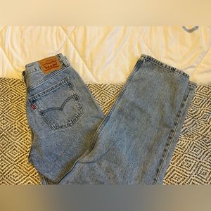 Womens levi mid waist straight leg jeans